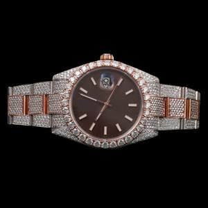 Reloj de Hombre Personalizado Atractivo de Dos Tonos con Esfera Marrón y Diamantes de Moissanita de Corte Redondo Totalmente Cubiertos de Piedras, en Oferta - Product Image 1