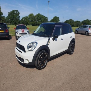 BUENA OFERTA 2023 COUNTRYMAN 1.6 COOPER S SUV 5 PUERTAS GASOLINA AUTOMÁTICO EURO 5 - Product Image 1
