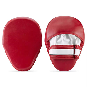 Cibles de frappe en PU rouge pour l'entraînement, durables, utilisables toutes saisons, respirantes et élastiques, pour la boxe, le MMA et le kickboxing - Product Image 6