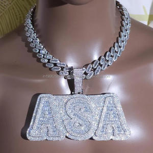 ตัวอักษรจัมโบ้จี้คำบาแกตต์แบบกำหนดเองพร้อมเพชร VVS Moissanite ใน925เงินสเตอร์ลิงเครื่องประดับฮิปฮอปเย็น - Product Image 1