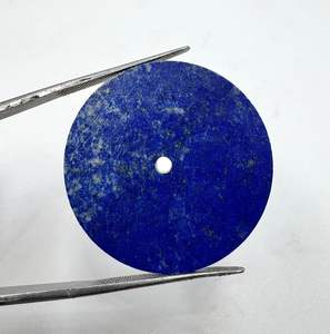 Esfera de Reloj de Lapislázuli Natural A K Gems, Estilo Clásico y Elegante, Tamaño 28.50mm, Grosor 1mm, Acabado Pulido, Orificio Central de 2mm - Product Image 2