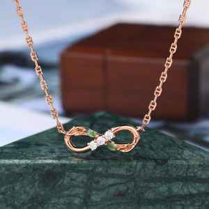 Collier en agate mousse infinie et moissanite, pendentif gravé en forme de feuille, or blanc, bijoux fins de luxe pour femmes, OEM ODM - Product Image 5