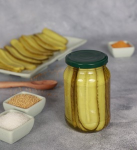 Rebanadas de pepinillos en vinagre de primera calidad |   Envasado en Frasco |   Marca Privada OEM Disponible - Product Image 1