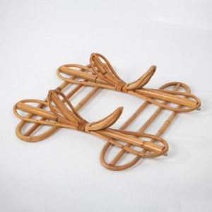 Ganchos dobles de pared de estilo vintage, hechos a mano con ratán, los mejores accesorios para el hogar. - Product Image 5