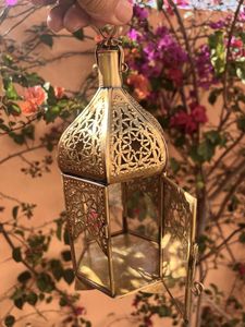 High Quality <b>Moroccan</b> Brass Lantern With Glass Panel Antique Design Golden Finish Home <b>Decoration</b> Durable Candle Holder Lantern - Product Image 2