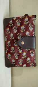 Portefeuille en tissu de coton fait main, motif imprimé au tampon, portefeuille pour femmes, fabriqué sur mesure pour un usage décontracté et festif - Product Image 6