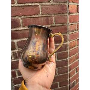 แก้วทองแดงโบราณ ด้ามจับทองเหลือง ช้อนเคลือบแลคเกอร์ แก้วเบียร์แฟนซีแบบใช้ซ้ำได้ 500 มล. เก็บความร้อน ฉนวนกันความร้อน สแตนเลส ป้องกันการรั่วซึม - Product Image 2