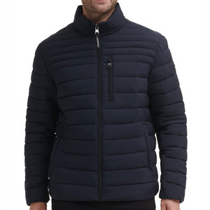 Veste matelassée personnalisée pour homme, veste d'hiver rembourrée pour homme, veste à capuche pour extérieur - Product Image 6