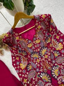 <b>Red</b> Floral <b>Lehenga</b> Choli Traditional Indian Outfit Slim Fit Digital Print Women Wedding Party Dress - Product Image 5