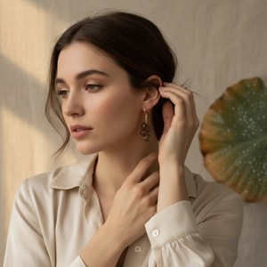 Vente en gros de boucles d'oreilles pendantes en argent sterling 925 avec quartz fumé, bijoux artisanaux de mode en provenance de Jaipur, Inde - Product Image 3