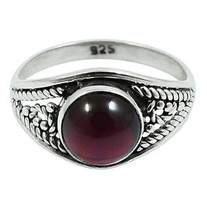 Anillo Exclusivo de Plata de Ley 925 con Gema de Granate a Precio de Mayoreo en Línea, Fabricación de Joyería Bohemia a Precio Razonable - Product Image 1