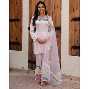 Conjunto de Traje de Chifón Pintado a Mano, Elegante y Transpirable, Talla XS para Mujer, Color Rosa, Marca Kashish - Product Image 1