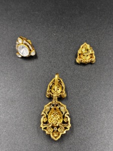 Juego de Joyas de Plata Chapadas en Oro Vintage de Amaira Jewels, Diseño de Flores para Mujer, Juego de Collar, Pendientes y Anillo con Piedras para Boda - Product Image 5