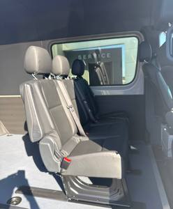 Mercedes-Benz Sprinter 2500 de techo alto, usado, 2024 - Product Image 5