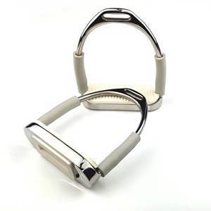 Estribos de Seguridad Ecuestres de Alta Calidad, Estribos Curvos Estilo Español e Inglés, Fabricante de Estribos de Montar - Product Image 1