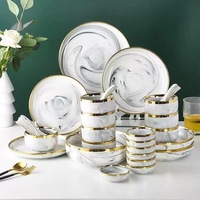 Assiettes en céramique réutilisables et services de vaisselle en porcelaine en gros, avec couleur et logo personnalisés, pour la vaisselle de fête et de mariage