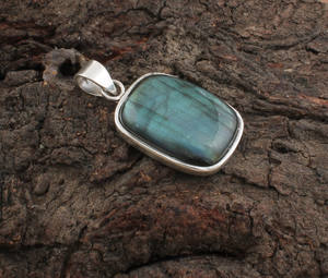 Natural Labradorite Pendant 925 Sterling Silver Platinum Plated Bezel Setting Blue <b>Flash</b> Gemstone Necklace <b>Vintage</b> Handmade - Product Image 4