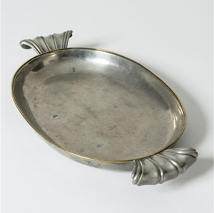 Plateau en métal plaqué argent en forme de feuille pour servir des fruits secs, plateau décoratif attrayant en forme de feuille de métal, plateau de service à prix avantageux - Product Image 4