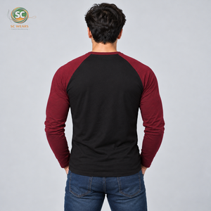 Camiseta deportiva raglán para hombre con tela ligera y elástica, mangas ergonómicas y un ajuste cómodo para entrenamiento físico. - Product Image 5