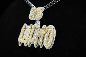 จี้เพชรฮิปฮอปแบบกำหนดเองพร้อมตัวอักษรประดับเพชร ตัวจี้ทรงแฟนซี เงินแท้ 925 ประดับเพชรโมอิสซาไนต์ทรงกลม ผ่านการทดสอบเพชร - Product Image 6