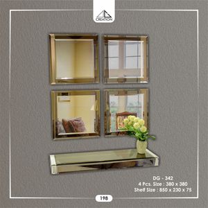 Elegante Conjunto de Pared con Cuatro Espejos Cuadrados y un Estante Flotante Diseñado para Realzar Cualquier Espacio Moderno - Product Image 2