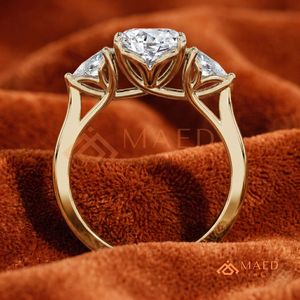 Bague en Moissanite Plaqué Or 14K Coupe Ovale, Bijou de Promesse Nuptiale pour Femme, Élégante pour le Quotidien, Cadeau USA - Product Image 3