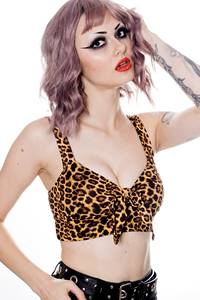 T-shirt en polaire vert pour femme, col rond, manches courtes, coupe décontractée, séchage rapide, coupe courte, toutes saisons - Product Image 1