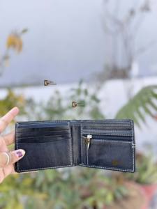 กระเป๋าสตางค์หนังแท้คุณภาพสูง ป้องกัน RFID สำหรับใส่บัตรเครดิต บัตรประชาชน บัตรธุรกิจ แบบพับสองตอน ดีไซน์บางเฉียบ สำหรับผู้ชาย - Product Image 3