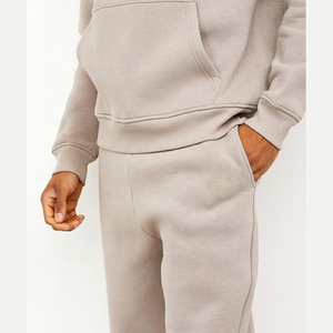 Nouvel ensemble de survêtement sportif 2026 pour hommes : sweat à capuche et pantalon de jogging en molleton de coton épais, respirant et à séchage rapide, idéal pour le streetwear. Vente en gros personnalisée. - Product Image 5