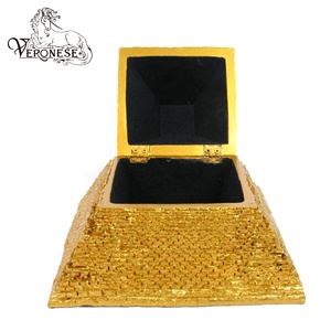 DISEÑO VERONESE - JUEGO DE DIOSES EGIPCIOS - ESCULTURA DE RESINA DE DECORACIÓN PARA EL HOGAR DE LUJO PINTADA A MANO - Product Image 6