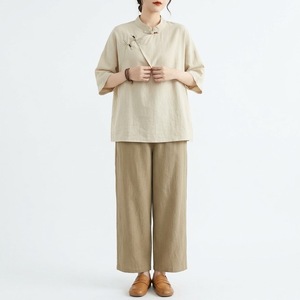 Conjunto de Dos Piezas de Poliéster para Mujer, Blusa Vintage de Manga Corta con Cuello Alto, Pantalones Anchos Holgados, Atuendo Casual a Juego con Botones - Product Image 1