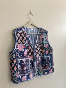 Gilet en coton matelassé à motifs indiens pour femmes - Product Image 3