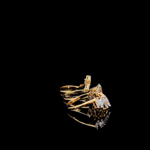 Ensemble de trois bagues empilables élégantes en diamants de laboratoire, serties de pierres ovales et marquises, avec bande incurvée et anneau couronne, pour femmes - Product Image 4