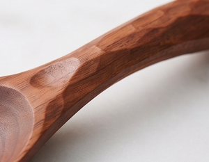 Ensemble de couverts en bois de mangue brun de qualité supérieure pour la maison, la cuisine, la table, les dîners, les mariages et les restaurants - Product Image 2