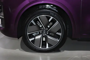 Nuovo SUV Ibrido Energetico Turbo Automatico Dark Left <span class=keywords><strong>Li</strong></span> L9 R21 con Range Extender, Auto Familiare con Intrattenimento Posteriore e Frigorifero - Product Image 6