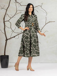 เดรสผู้หญิงลายพิมพ์ดีไซน์สวย ผ้าฝ้าย 100% แขน 3/4 ติดกระดุม มีเข็มขัด สวมใส่สบายๆ หรือใส่ทำงานได้ ดีที่สุดตลอดกาล - Product Image 2