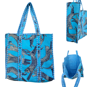 Bolso de mano con estampado de bloques tribales azules artesanales-Bolso sostenible hecho a mano - Product Image 1