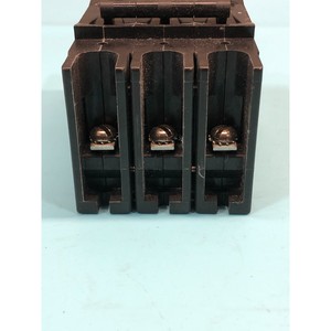 Amat 0680-01155 CB MAG 3P 5A 480VAC 50/60hzlg อุปกรณ์เซมิคอนดักเตอร์มรดกระดับโลกและชิ้นส่วนที่น่าเชื่อถือ - Product Image 3