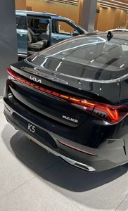 Venta Especial de Autos Usados: Kia K5 2025 1.5T, Vehículo de Gasolina Turboalimentado, Caja de Cambios Automática, Asientos de Cuero - Product Image 5