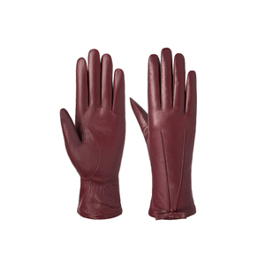 Durable Professional Winter Leather <b>Gloves</b> With Breathable Fabric And Anti Sweat Comfort System For Extended Wear - Product Image 1