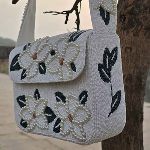 Nouveauté : Sacs à main et pochettes pour femmes, faits main par des designers, ornés de perles, motifs géométriques colorés, doublure en satin plissé, mode personnalisée - Product Image 1
