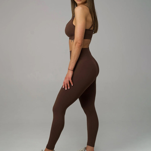 Conjuntos de Yoga Deportivos sin Costuras con Logotipo Personalizado al por Mayor, Ropa Deportiva para Mujer, Conjuntos de Yoga para Gimnasio y Entrenamiento, Ropa Deportiva de Alta Calidad - Product Image 4