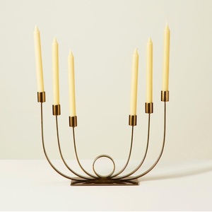 Candelabro Clásico Negro para Velas Cónicas, Elegante Decoración para el Hogar, Soporte para Velas de Lujo, Hecho a Mano, Precio Razonable - Product Image 2