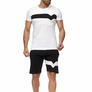 Ensemble coordonné unisexe pour homme, motif chevron, tissu extensible respirant, t-shirt à manches courtes et short, tenue décontractée d'été en deux pièces - Product Image 2