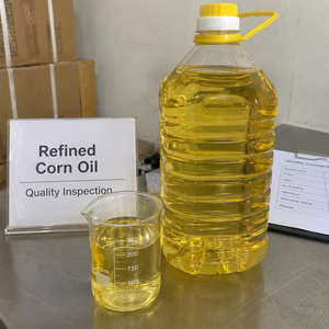 Aceite de maíz refinado vegetal con sabor neutro y tono dorado, ofrecido en bidones a granel para importadores y compradores mayoristas de aceite. - Product Image 4