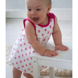 Robe rose confortable pour filles, tenue élégante, belle robe rose en coton à carreaux, avec taille ajustable et joli dos croisé, Style mignon - Product Image 1