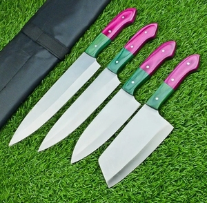 Ensemble de 4 couteaux de cuisine faits à la main en acier carbone Damas avec étui en cuir véritable, comprenant un couteau de chef, un couteau à découper, un couteau à pain, un couteau à steak et un couteau à fruits - Product Image 3