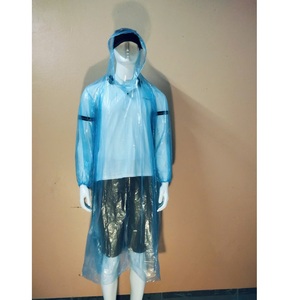 เสื้อกันฝนพลาสติกแบบใช้ครั้งเดียวทิ้ง สีสันสดใส ขายส่ง ยอดนิยม สำหรับ 1 คน ผลิตจากพลาสติก PE  ขั้นต่ำในการสั่งซื้อน้อย ผลิตในเวียดนาม - Product Image 1