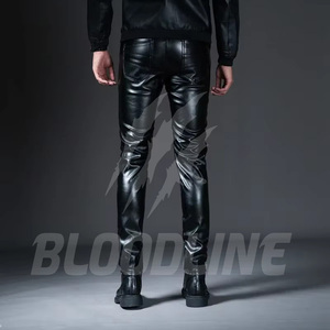 Pantalon en cuir PU pour homme avec fermeture éclair latérale et design à panneaux, à porter toute l'année - Product Image 2