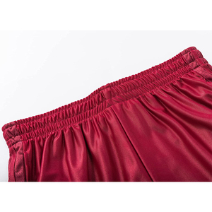 Shorts de basket-ball rouges pour hommes, taille élastique, tissu en maille, évacuation de l'humidité, coupe régulière, toutes saisons, couleur unie - Product Image 4